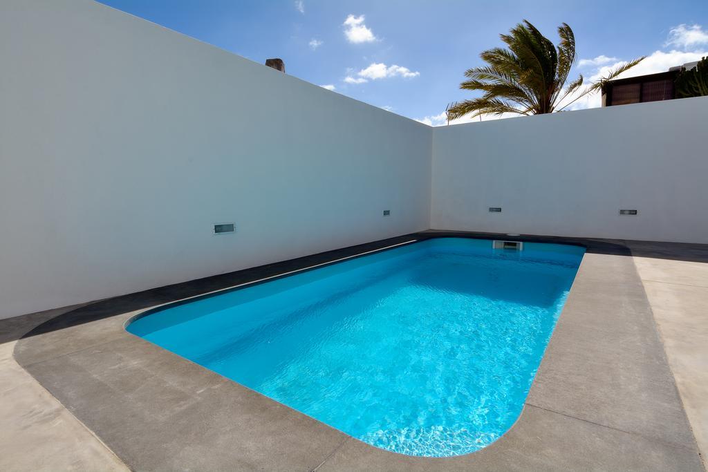 Villa Sunrise Private Pool Puerto Del Carmen By Pvl Екстер'єр фото